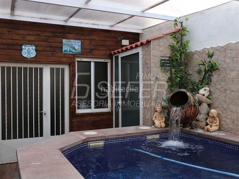 Foto e0ba2d3e-e681-49f2-86ca-086d6c7e3e53. House with heating pool in Madrigal Villarreal / Vila - real
