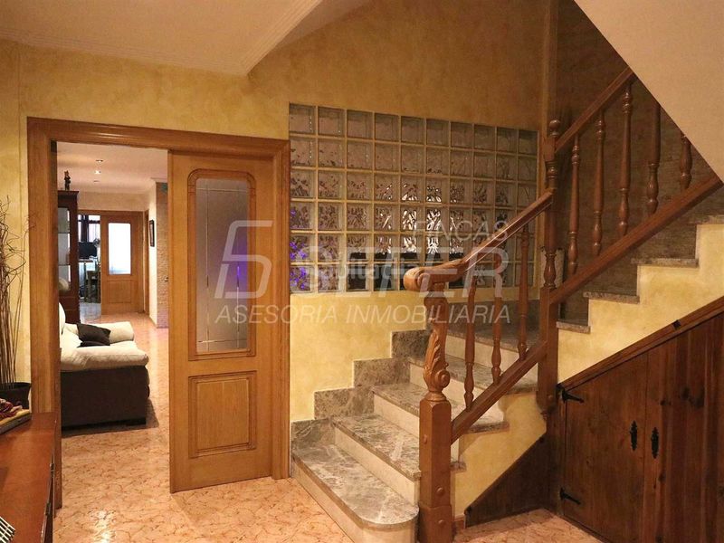 Foto f385d6dc-6653-4447-8a73-55f7476a7435. House with heating pool in Madrigal Villarreal / Vila - real