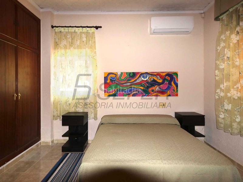 Foto 115bb040-6c46-412d-ab15-66a871c3dd36. Xalet amb aparcament terrassa a Playa Burriana