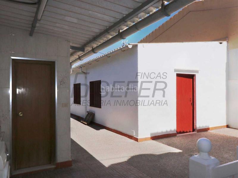 Foto 4ab43406-6208-4b96-bc99-d0b946e34256. Xalet amb aparcament terrassa a Playa Burriana