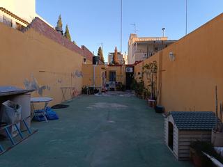 Maison à El Pilar. Casa en una planta.