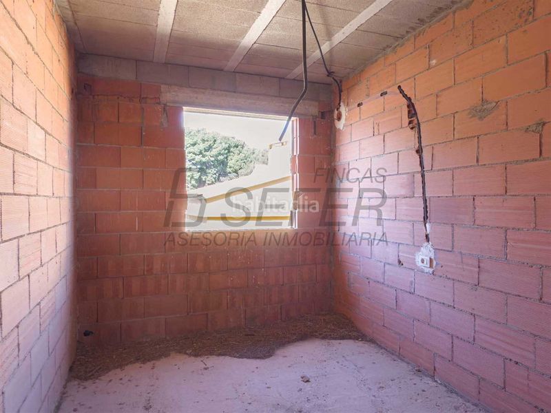 Foto 827924d3-96d0-4570-a627-ee5973c68c53. Masia amb calefacció aparcament a Alcora (l´)