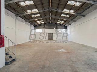 Alquiler Nave industrial en Encarnació 82. Nave de 412m en zona norte de vilareal
