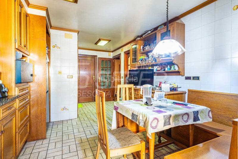 Foto 6948ff24-e9ce-4597-8e9a-b802a98a9f8a. Appartement avec parking dans Centro Villarreal / Vila - real