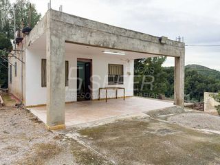 Xalet  De la cova del manyo. Chalet en urb. montserrat de betxí
