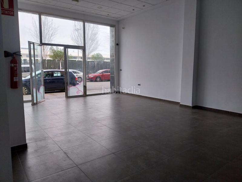 Foto 23d63ec2-6232-428f-b1b3-bc86967f839c. Local comercial local en perfecto estado en Corea Gandia