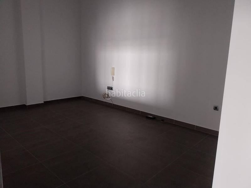Foto fdf3748c-1893-49d0-8687-d2fb86c2a928. Local comercial local en perfecto estado en Corea Gandia