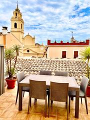 Casa  Plaza beato carmelo. Casa con encanto situada en el centro de la población