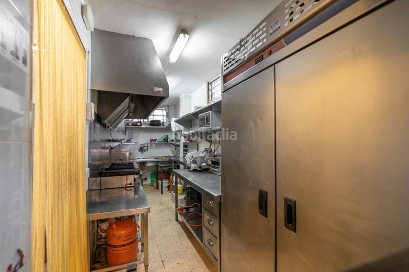 Foto 3a7afc36-fc82-41aa-ab28-217734bf2ab8. Local comercial a Playa de Gandía Gandia