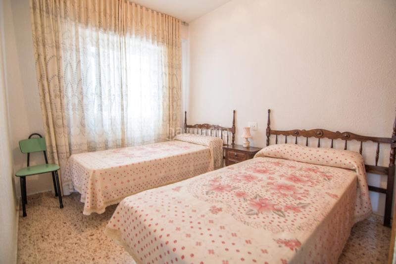 Foto 00a57d4e-ffdf-4130-a444-43f8178a3a0a. Apartament amb aparcament a Playa de Gandía Gandia