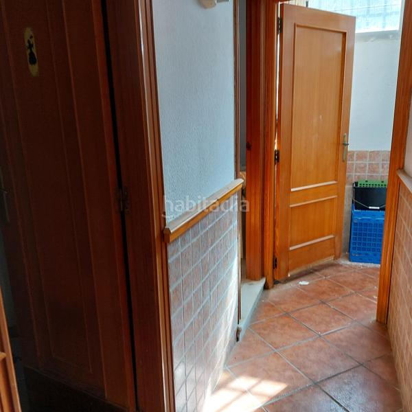 Foto eba9d9a1-531b-4588-95f0-50cbbea2ab4d. Local comercial a Playa de Gandía Gandia