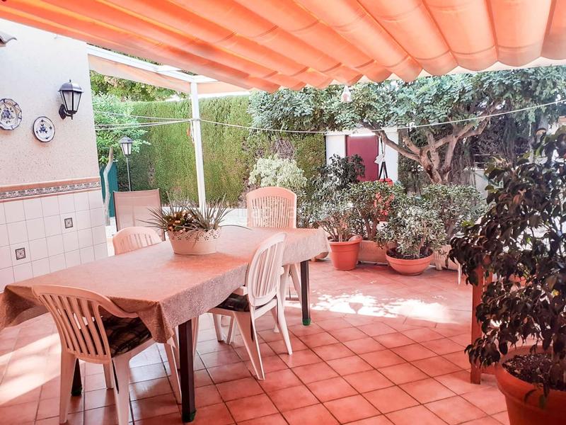 Foto a22c5423-4ec9-4d1b-8696-ffd2d198c35f. Haus mit parking in Park Nord - Casona Gandia