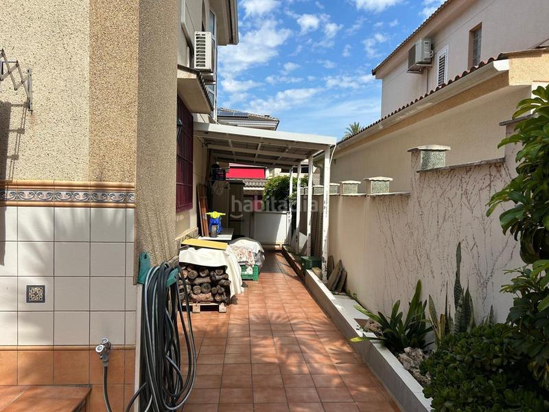 Foto f61854c9-aa16-4631-8b17-6cd3b213ccc1. Haus mit parking in Park Nord - Casona Gandia