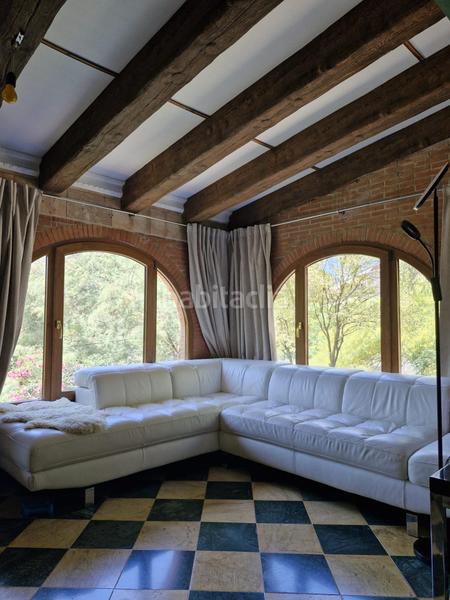 Foto b67c43fa-bc19-46dd-b880-e796d04539a3. Chalet with parking in Barx