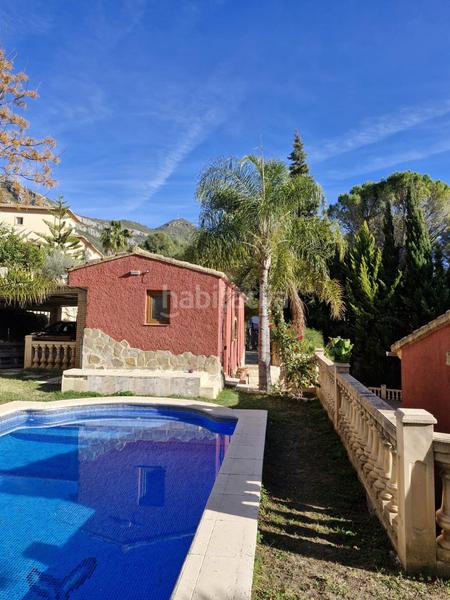 Foto bb599faa-2fdc-49bf-a5f9-4533aa887db6. Chalet with parking in Barx