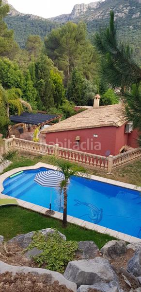 Foto ecab9adb-9fb2-4364-ae73-faa713f1fe35. Chalet with parking in Barx