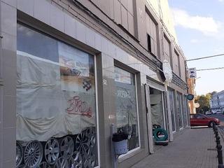 Local commercial à Palmera. Local comercial situado en palmera con mucha visibilidad