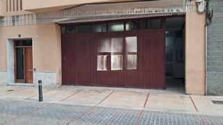 Local Comercial  Calle cavanilles. Local en venta situado en el centro de gandía