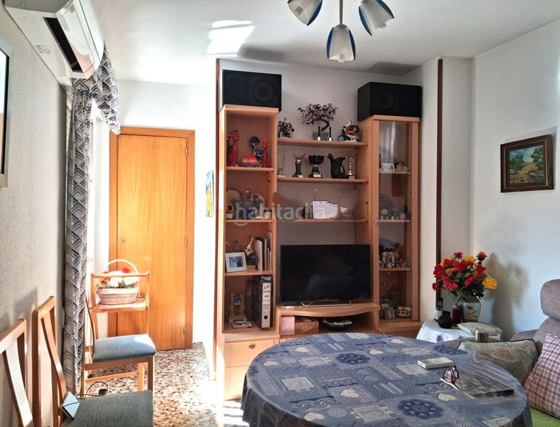 Foto d3102114-6a1e-49bb-8b0d-1dfe53641936. Pis a Corea Gandia