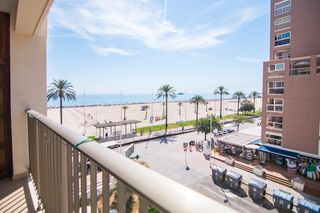 Apartamento en Playa de Gandía. Acogedor apartamento a la venta en playa de gandia por 185,000