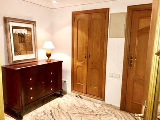 Miete Etagenwohnung in Centro Histórico. Vivienda en alquiler situada en el centro de la ciudad