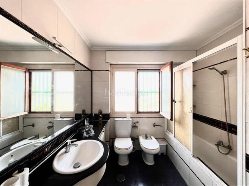 Foto dc06e0b9-1ca8-4f39-8e49-181ae6e3cd70. Maison dans Fontcalent Alicante