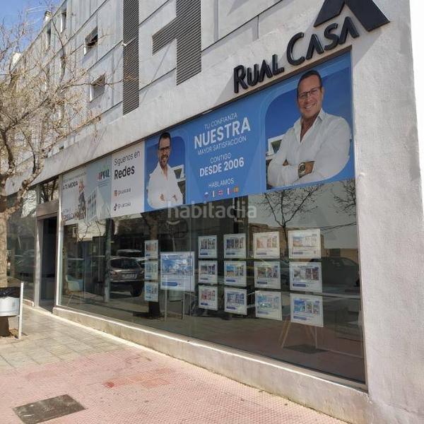 Foto f2ac8bc9-abbf-400e-8b59-d05337827783. Aparcament cotxe a Centro Sant Vicent del Raspeig