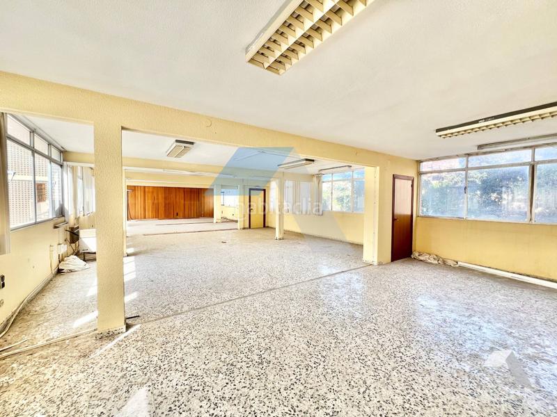 Foto 0d1d5b28-cd11-4840-8c6c-c95246e835a8. Business premise in avenida orihuela 6 in San Fernando - Princesa Mercedes Alicante