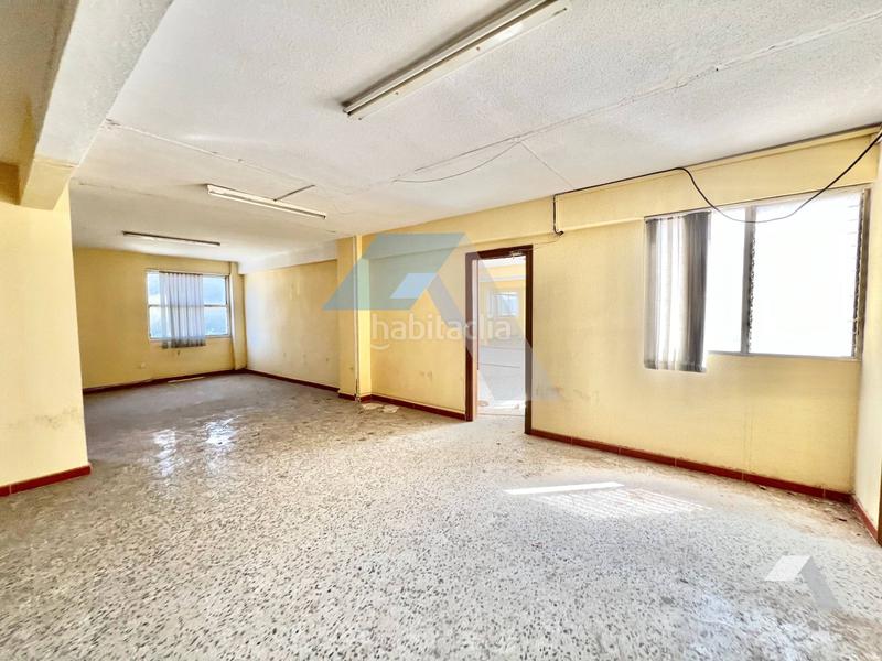 Foto 4406b4e1-8045-45f9-9e23-a50a5ae23d89. Business premise in avenida orihuela 6 in San Fernando - Princesa Mercedes Alicante