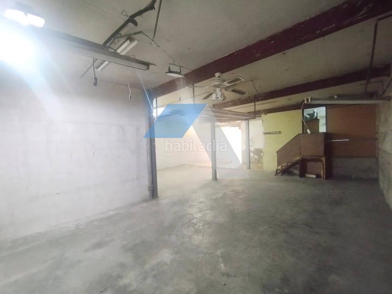 Foto 158657ee-3591-41e2-8190-abfa28069892. Local comercial a Carolinas Bajas Alicante