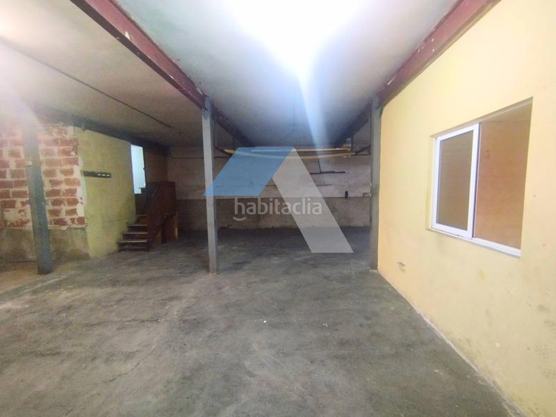 Foto cd61bf60-dd67-4243-ba45-90fa5c1562c2. Local comercial a Carolinas Bajas Alicante