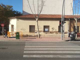 Lloguer Local Comercial a Centro. Se alquila para negocio