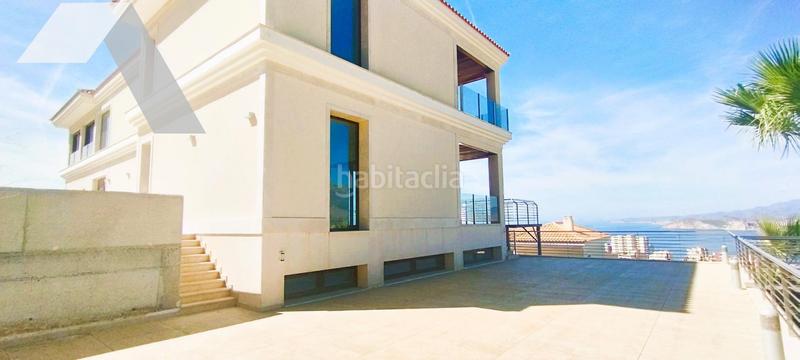 Foto 92a4dba1-ccab-4330-825e-1f3c1a2b8643. Chalet  de lujo con vistas panorámicas y calidad inigualable en Benidorm
