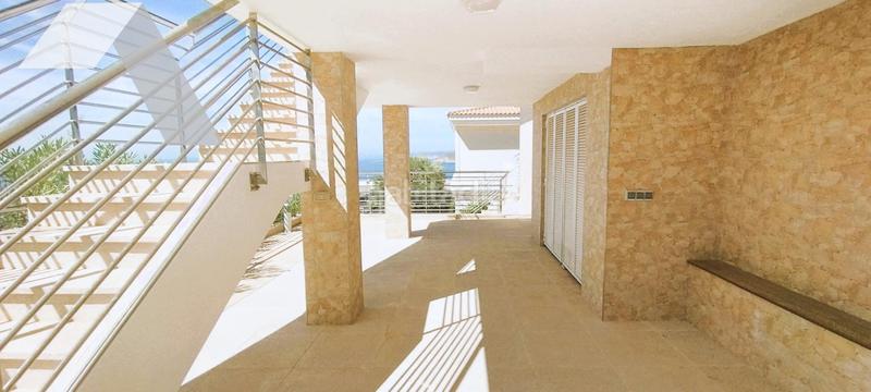 Foto 9f024ab2-99e5-4528-801b-8946ea4029e3. Chalet  de lujo con vistas panorámicas y calidad inigualable en Benidorm