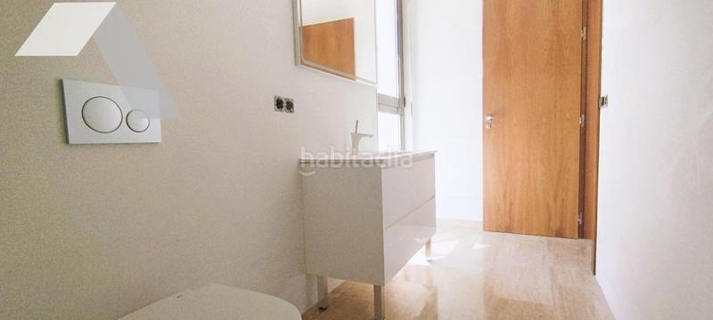 Foto bbcb59fd-a27f-469a-a7e7-fac573d40976. Chalet  de lujo con vistas panorámicas y calidad inigualable en Benidorm