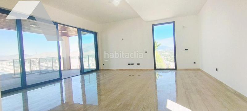 Foto ffe11db1-3939-4764-81ab-4b3361a214c8. Chalet  de lujo con vistas panorámicas y calidad inigualable en Benidorm