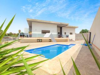 Chalet à Los Girasoles. Espectacular chalet en venta