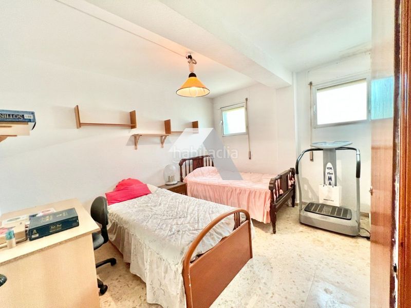 Foto 1786ef02-9660-43d0-a58e-102a31e768e3. Xalet amb aparcament piscina a Busot