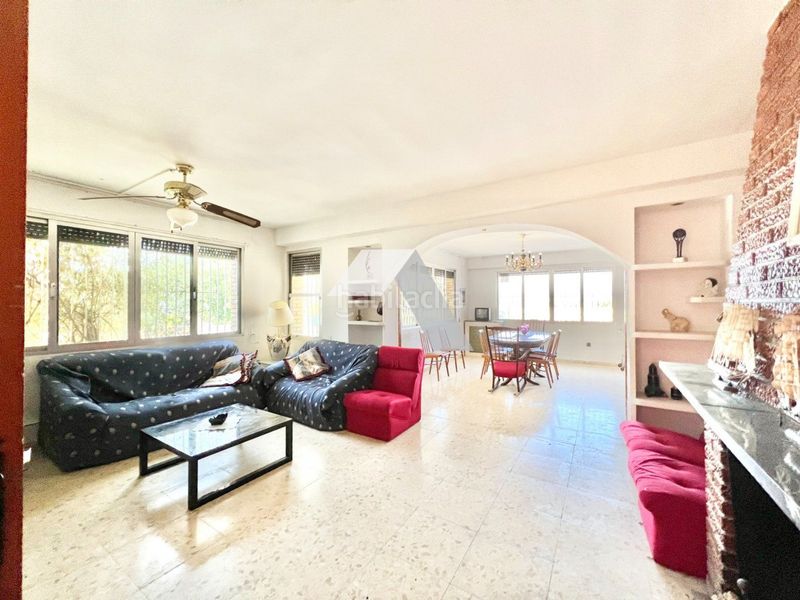 Foto 1a302bad-d602-4597-97c0-e38f442c8ebd. Xalet amb aparcament piscina a Busot