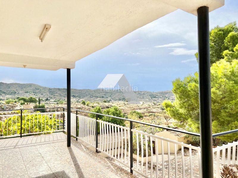 Foto e554fefb-50ed-42fb-8331-20bb5de676e1. Xalet amb aparcament piscina a Busot