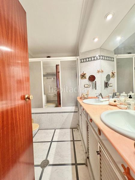 Foto 1095ca49-b0c9-4214-a1ad-18da9a862675. Etagenwohnung mit parking pool in Goteta Alicante