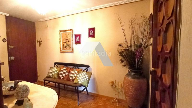 Foto 48032c2f-2efb-4abe-9900-5ea203d54a04. Etagenwohnung mit parking pool in Goteta Alicante