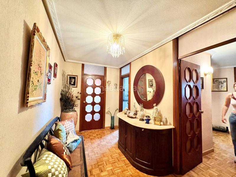 Foto dc3201e0-14bf-404d-9a9f-93b6fa54cde3. Etagenwohnung mit parking pool in Goteta Alicante