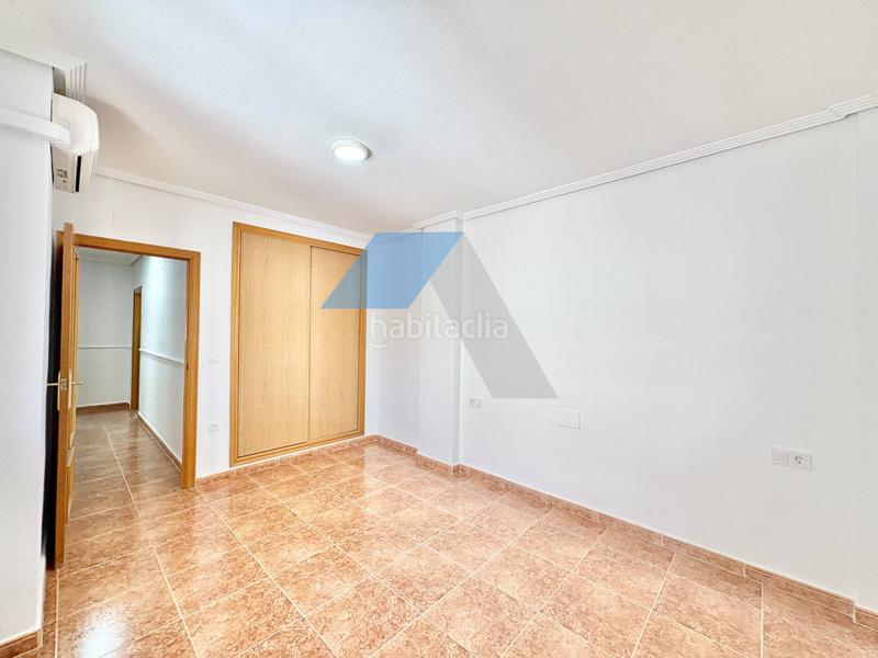 Foto c81de3a3-09d3-448b-9179-7384479ed5b7. Casa bungalow unifamiliar con encanto en Centro Sant Vicent del Raspeig