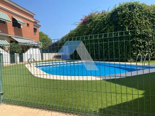 Maison à Centro. Vendo en san juan alicante estupendo  bungalow a un paso de la p