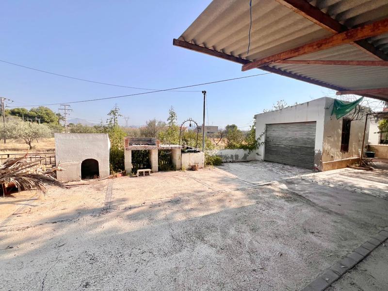 Foto 9944296d-7595-4b92-803f-16f278802653. Chalet mit parking pool in Cañada del Fenollar Alicante