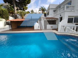 Chalet en Montebello - Nou Espai. Venta de vivienda unifamiliar en la nucía  urbanización monte be