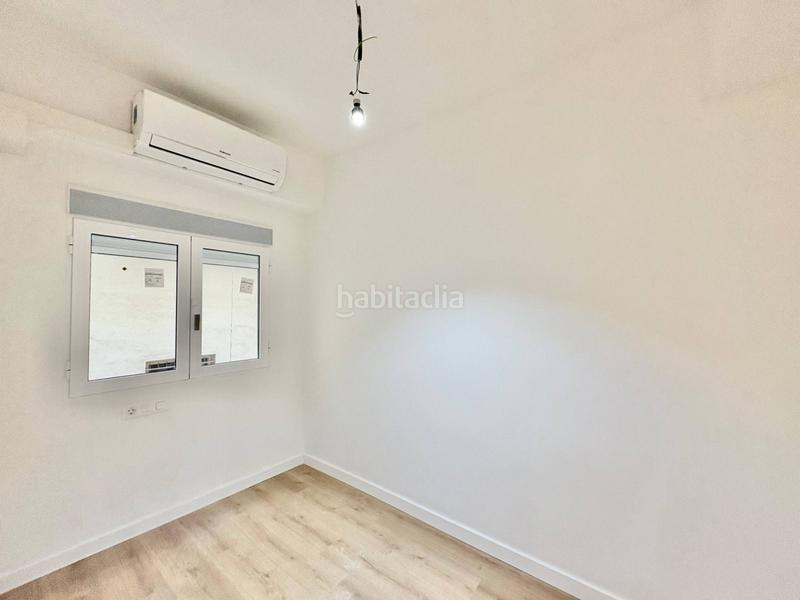 Foto d0f6381b-6bc8-4c31-9657-d9efd2b8481c. Piso en calle reyes catolicos 28 piso en el centro con reforma integral en Alicante