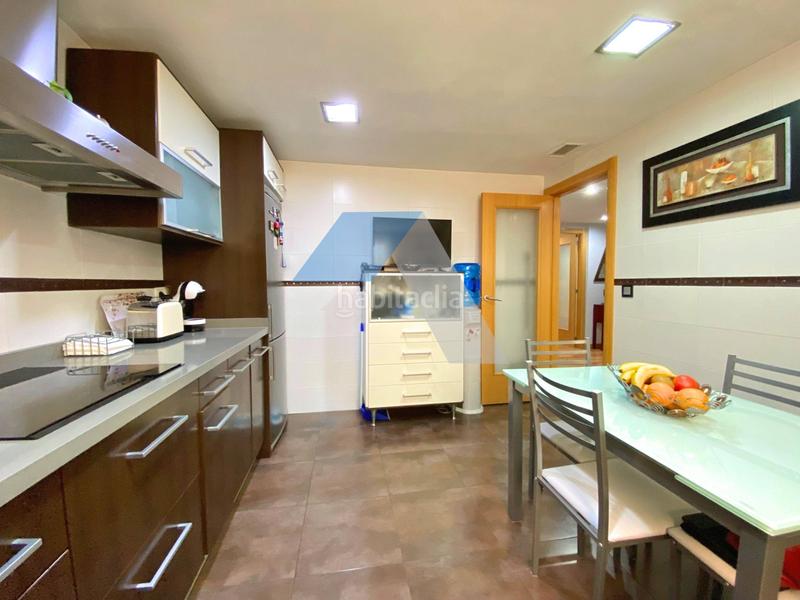 Foto deafb6b4-c056-4989-82c4-53e2f679986f. Dúplex amb aparcament a Norte Sant Vicent del Raspeig