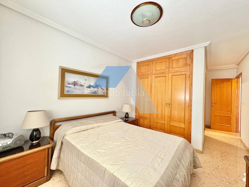 Foto c63e31aa-ce65-4d6e-84fb-987d77f4602a. Affitto appartamento con parcheggio in Centro Sant Vicent del Raspeig